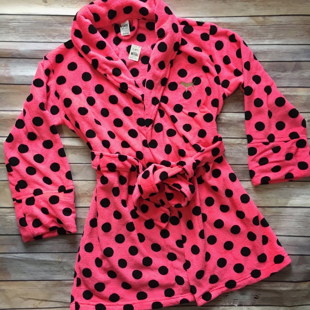 Pink VS NEVER WORN W TAGS polka dot robe